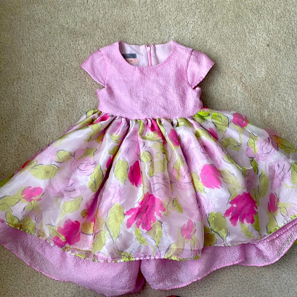 Girl’s party dress